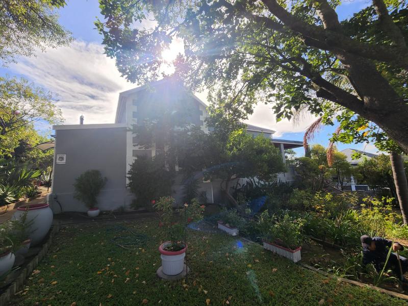 4 Bedroom Property for Sale in Amandelrug Western Cape